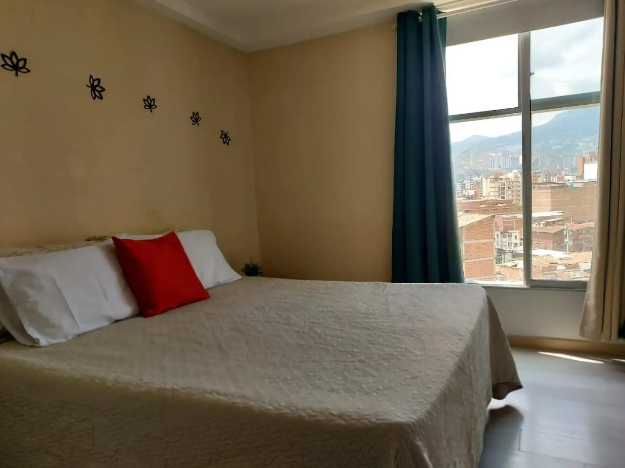 Διαμέρισμα Lovely One Bedroom Condo In Beautiful Laureles Μεντεγίν Κολομβία