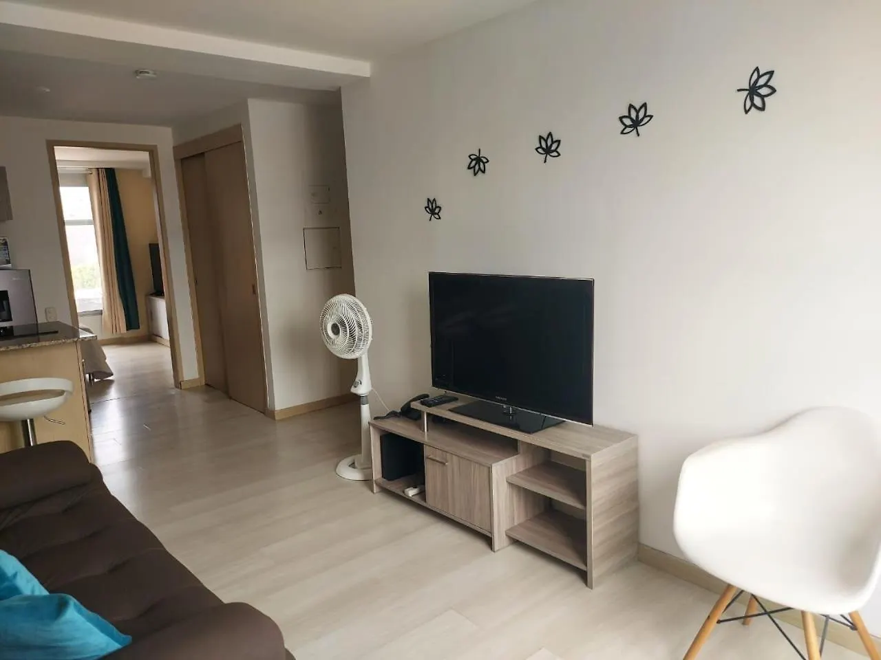 Lovely One Bedroom Condo In Beautiful Laureles Medellin Colombia