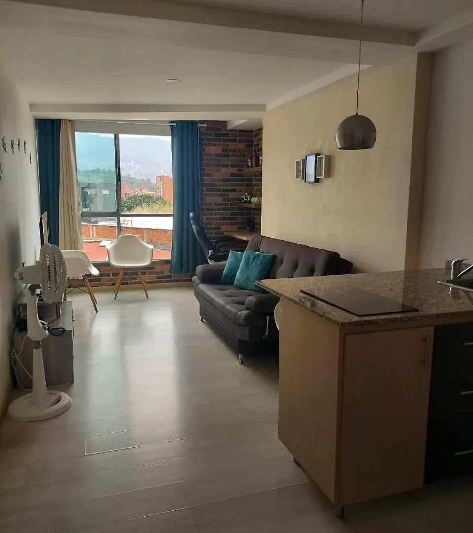 Lovely One Bedroom Condo In Beautiful Laureles Medellin